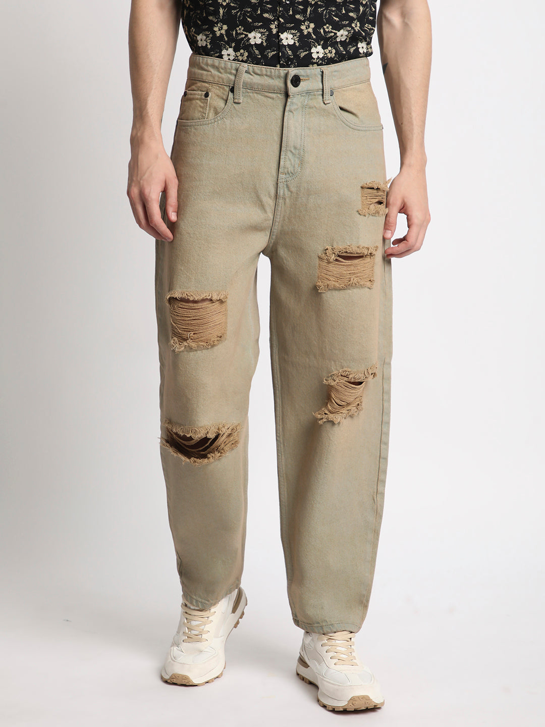 Men-Heavy-distress-Baggy-fit-jeans