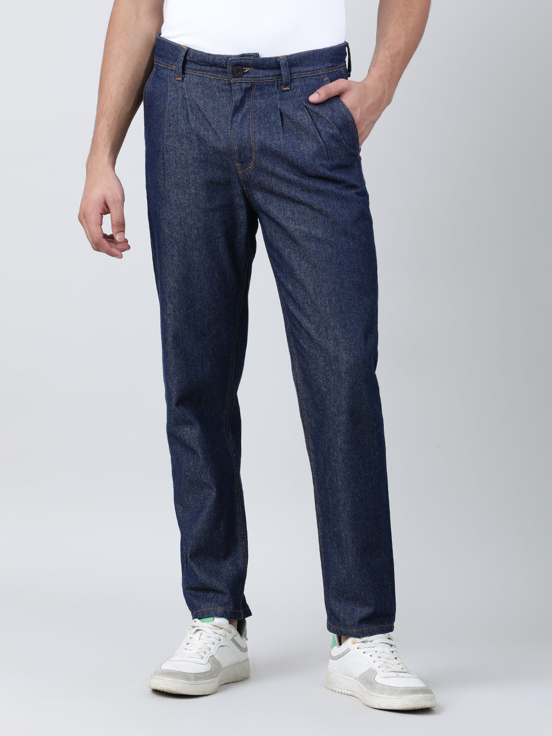 Men Navy Comfy Tapered Fit Solid Denim Jeans