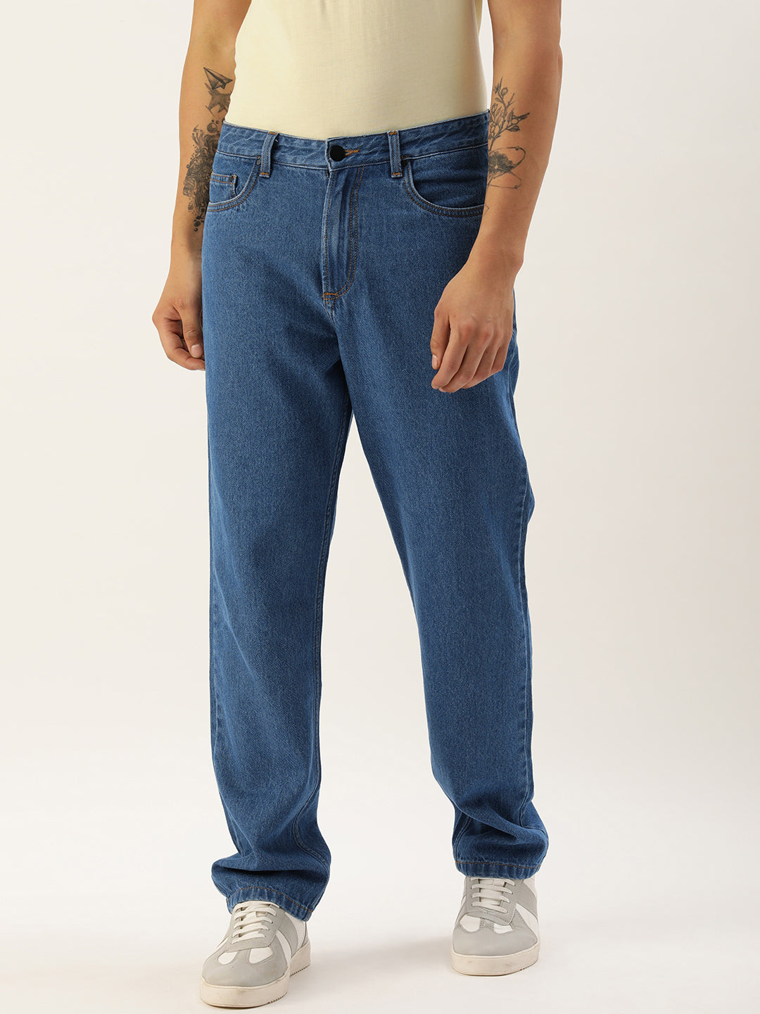 Men Blue Straight Fit Solid Jeans