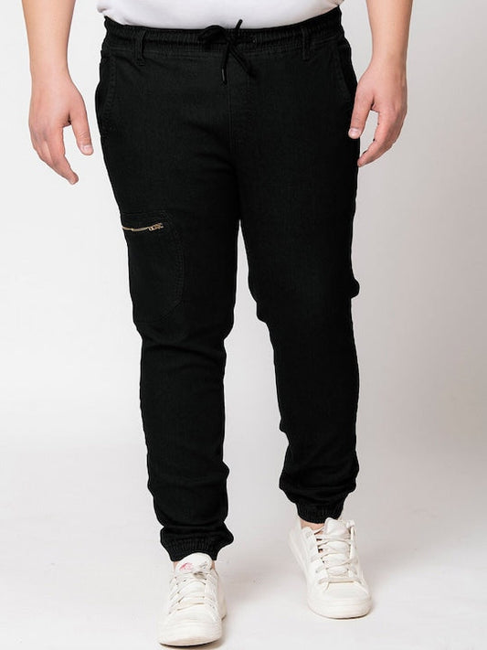 Men Black Regular Fit Solid Cargo Jogger Jeans