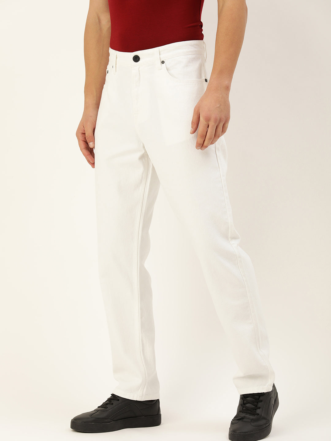 Men White Straight Fit Solid Jeans