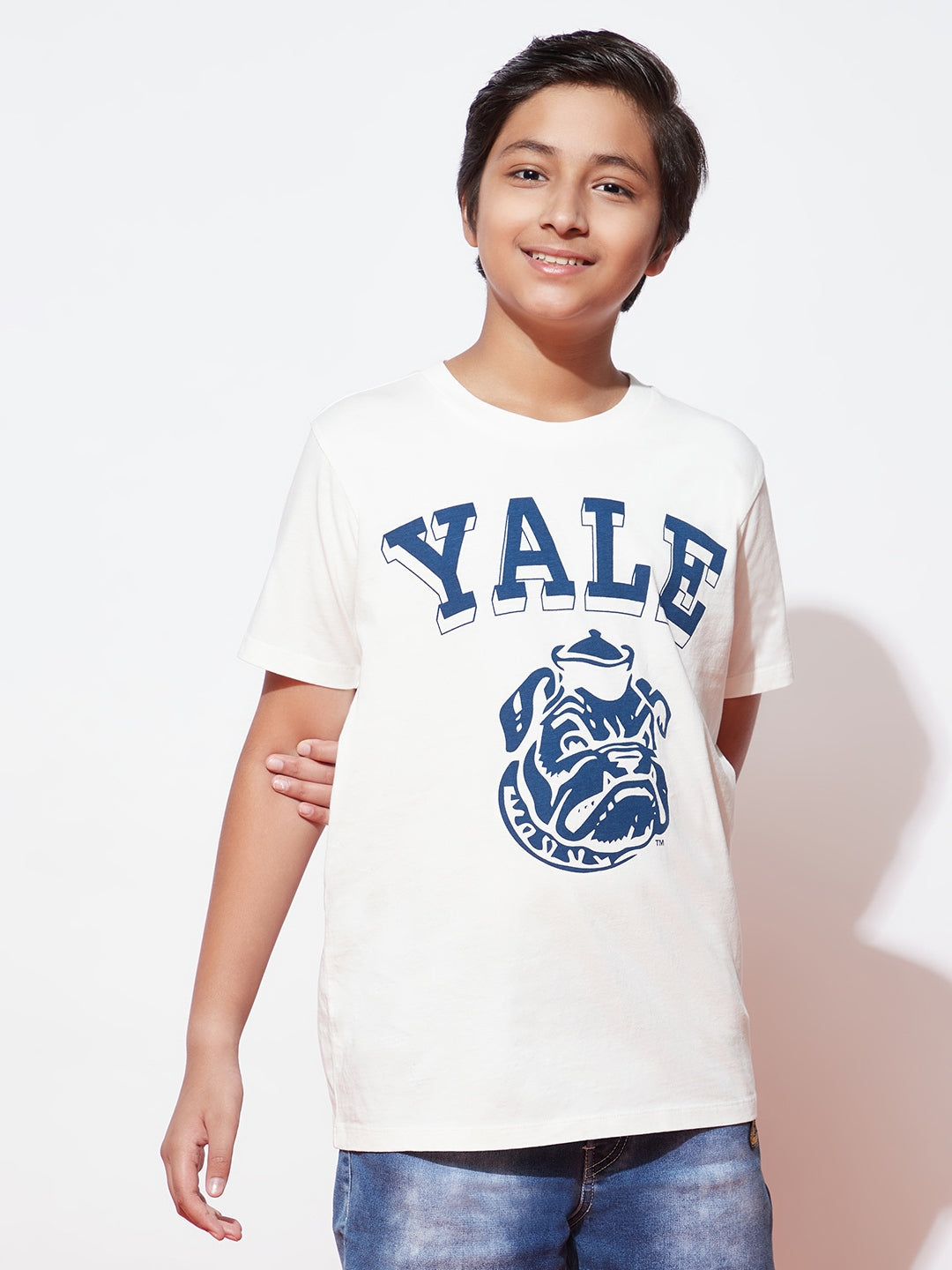 Teen Boys' White Yale Print Round Neck T-Shirt and Shorts Set