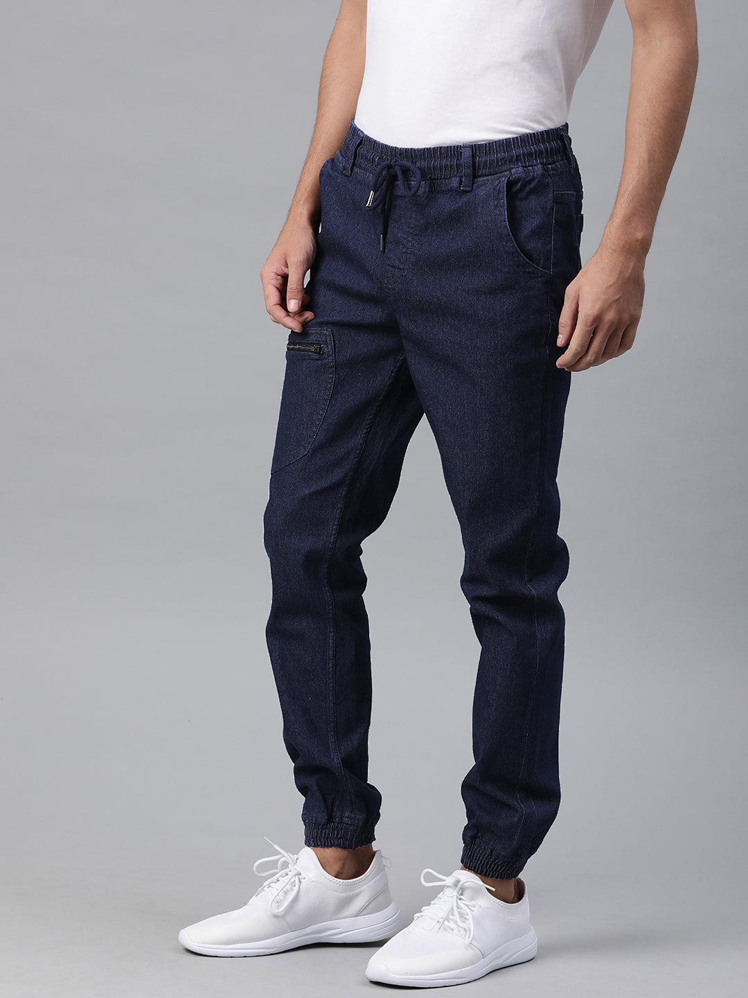 Men Blue Slim Fit Solid Jogger Jeans