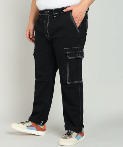 Men Black Regular Fit Solid Cargo Jeans with Contrast Stitch