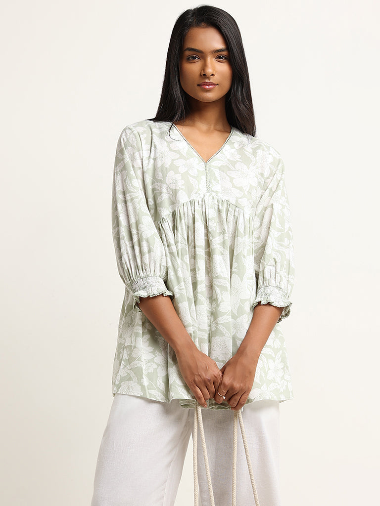 Utsa Green Floral Print Cotton Kurti