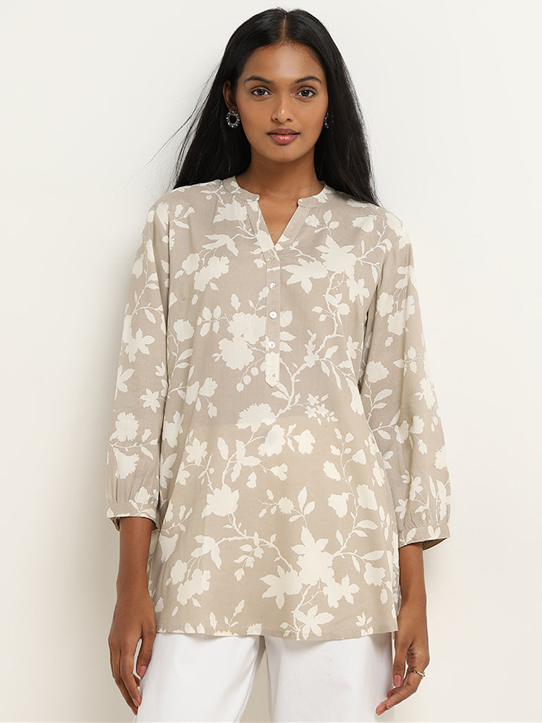 Utsa Beige Floral Printed Straight Kurti