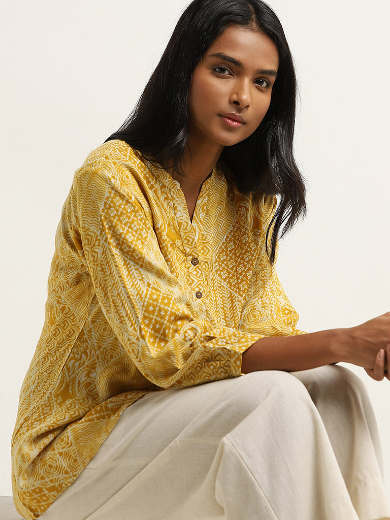 Utsa Yellow Diamond-Block Printed Straight Kurti