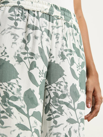 Utsa Green Floral Printed Mid-Rise Palazzos