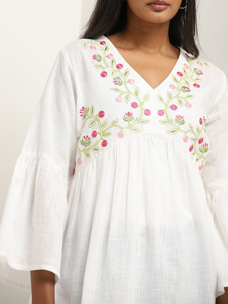 Utsa White Floral Embroidered A-Line Cotton Kurti