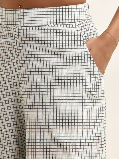 Bombay Paisley Grey Checkered Cotton Blend Palazzos