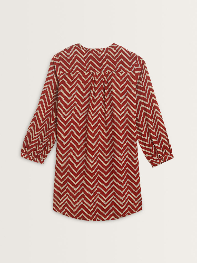 Utsa Red Chevron Pattern Straight Kurti