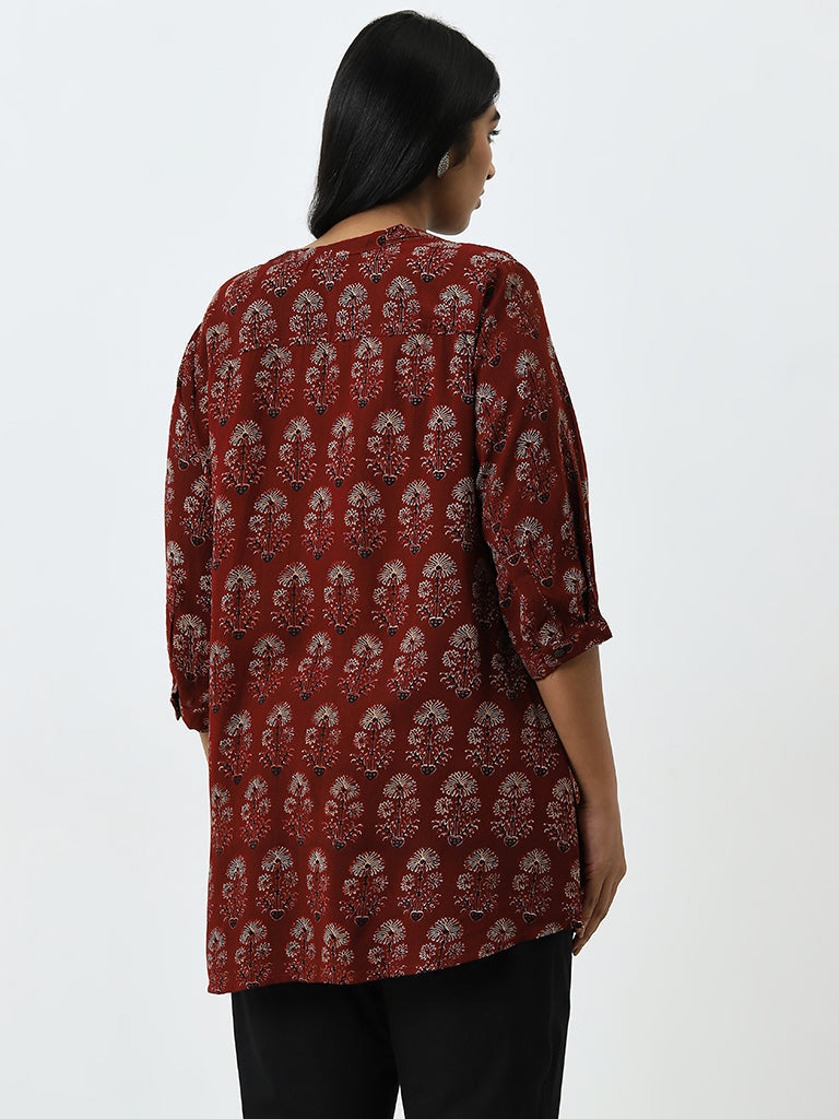 Diza Maroon Floral Printed A-Line Kurti