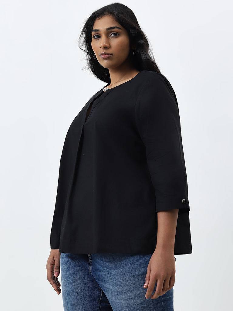 Gia Black Solid Cotton Blouse