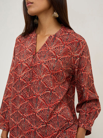 Utsa Red Floral Patterned Straight Kurti