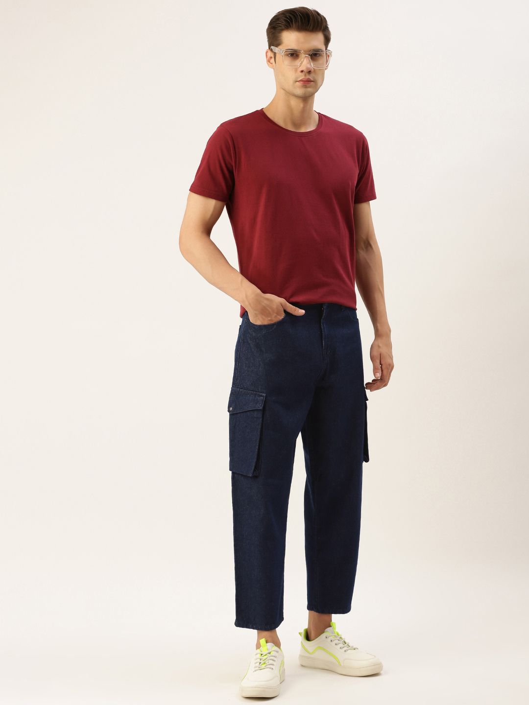 Men Navy Cropped Loose Fit Solid Cargo Jeans