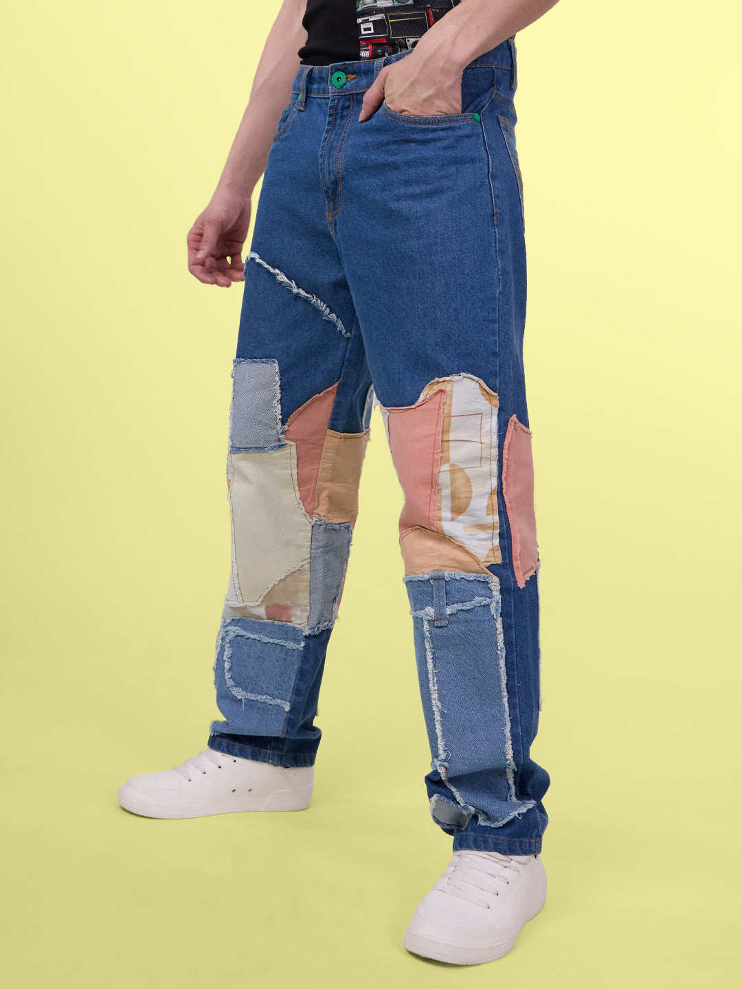 Men Blue Relaxed Fit Jeans with Patchwork