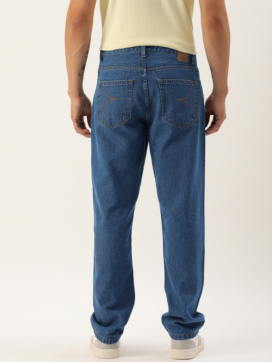 Men Blue Straight Fit Solid Jeans