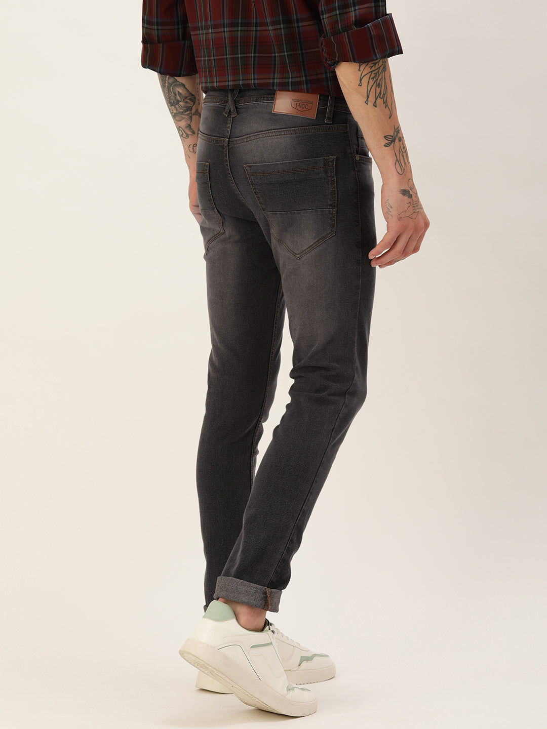 Men Grey Skinny Fit Solid Jeans