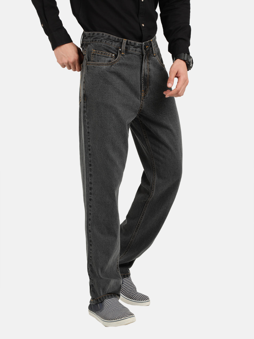 Men Grey Straight Fit Solid Jeans