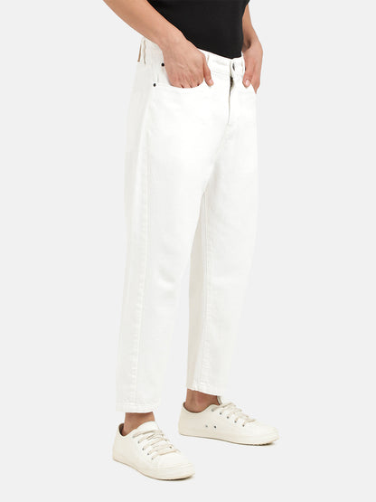 Men White Loose Relaxed Fit Solid Cropped Jeans