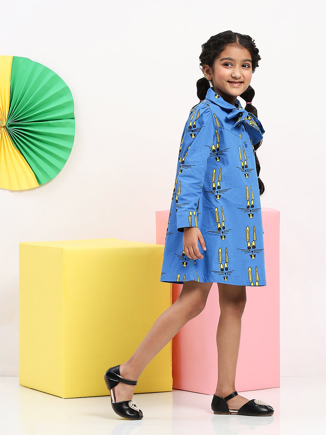 Girls' Blue Cartoon Print Dress with Bow Collar - Fun & Stylish Outfit