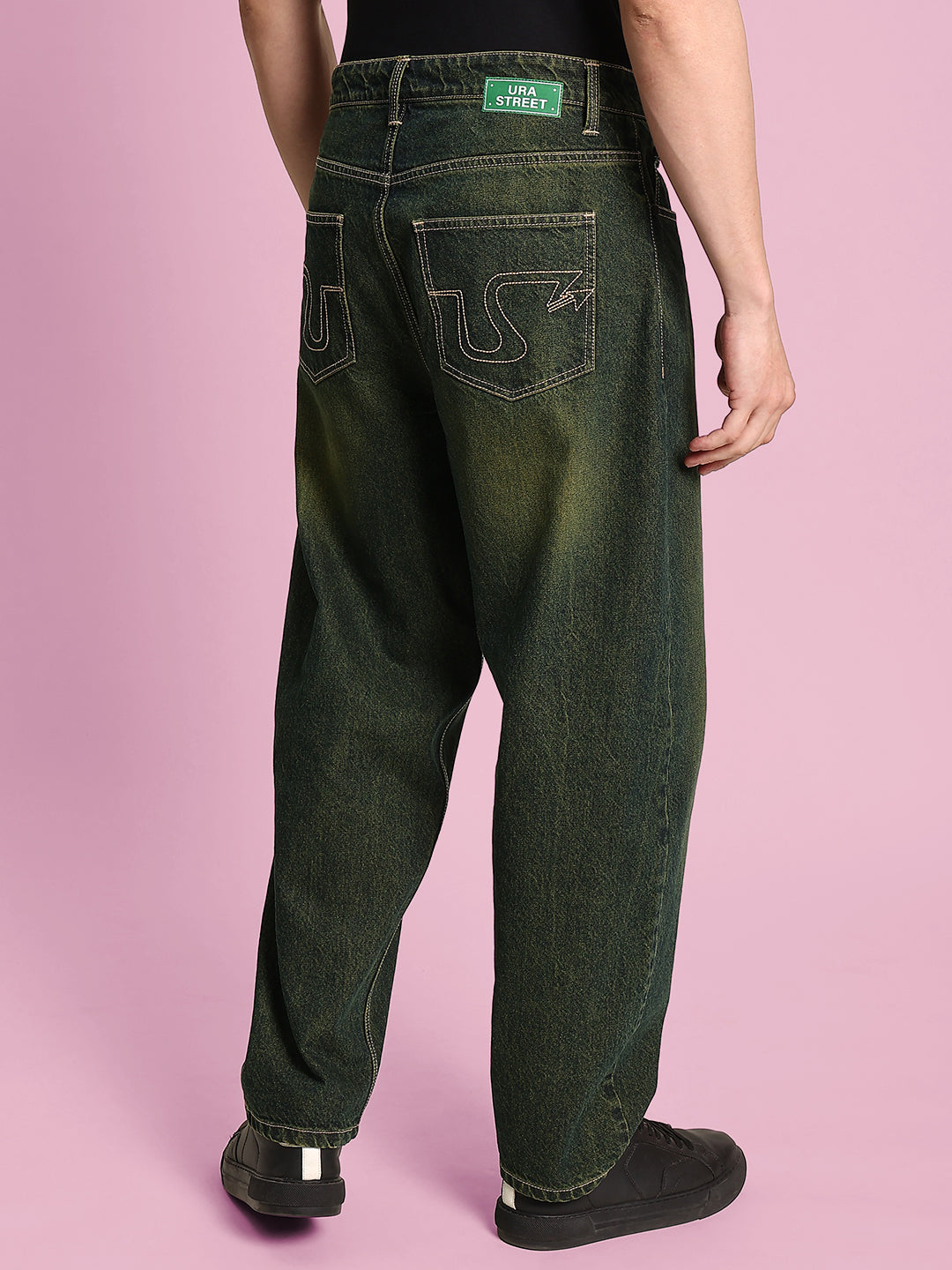 Men Green Tinted Baggy Fit Washed Jeans