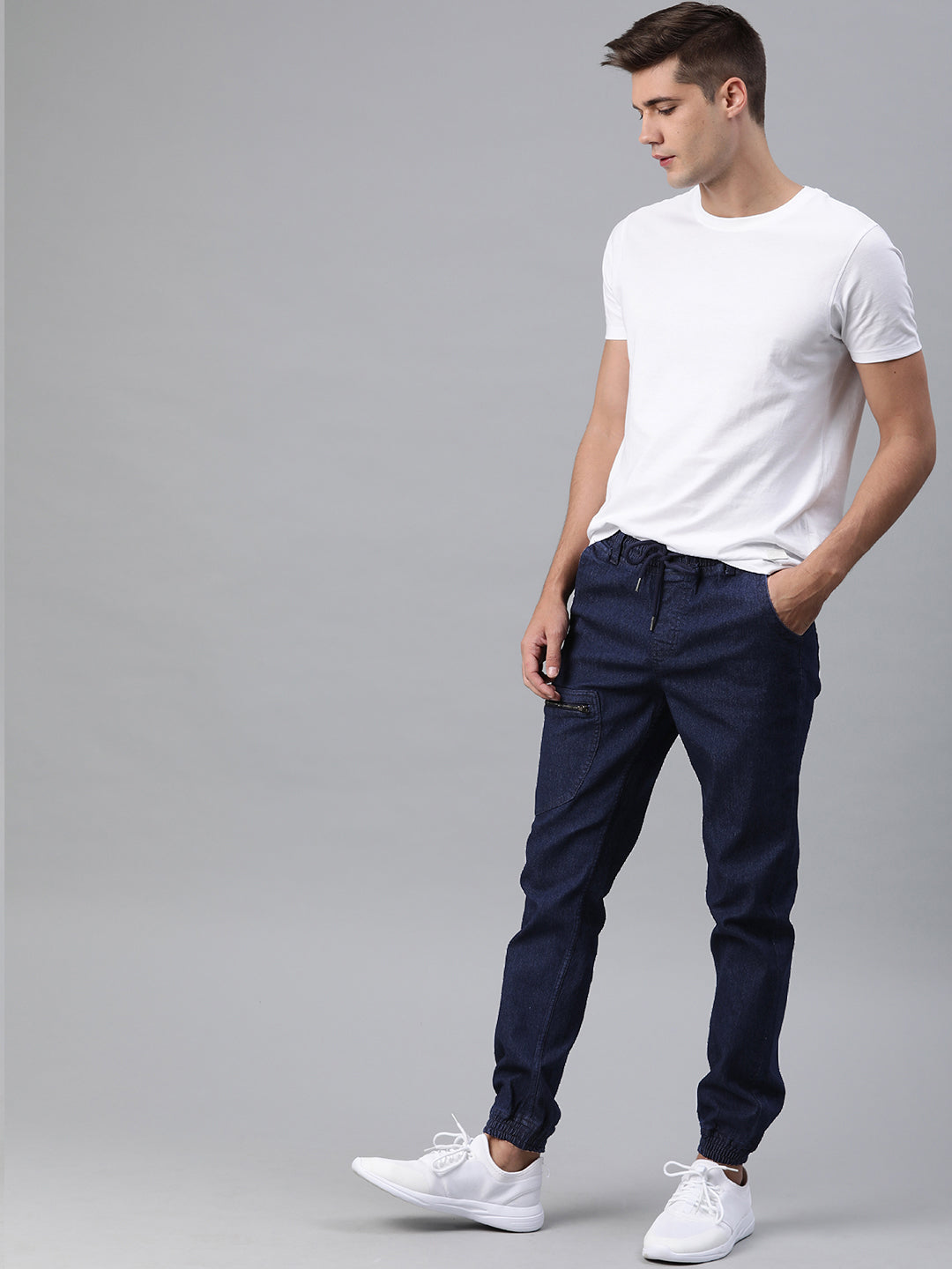 Men Blue Slim Fit Solid Jogger Jeans