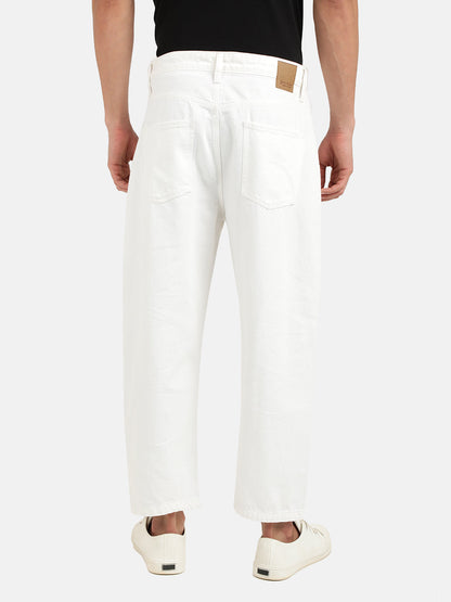 Men White Loose Relaxed Fit Solid Cropped Jeans