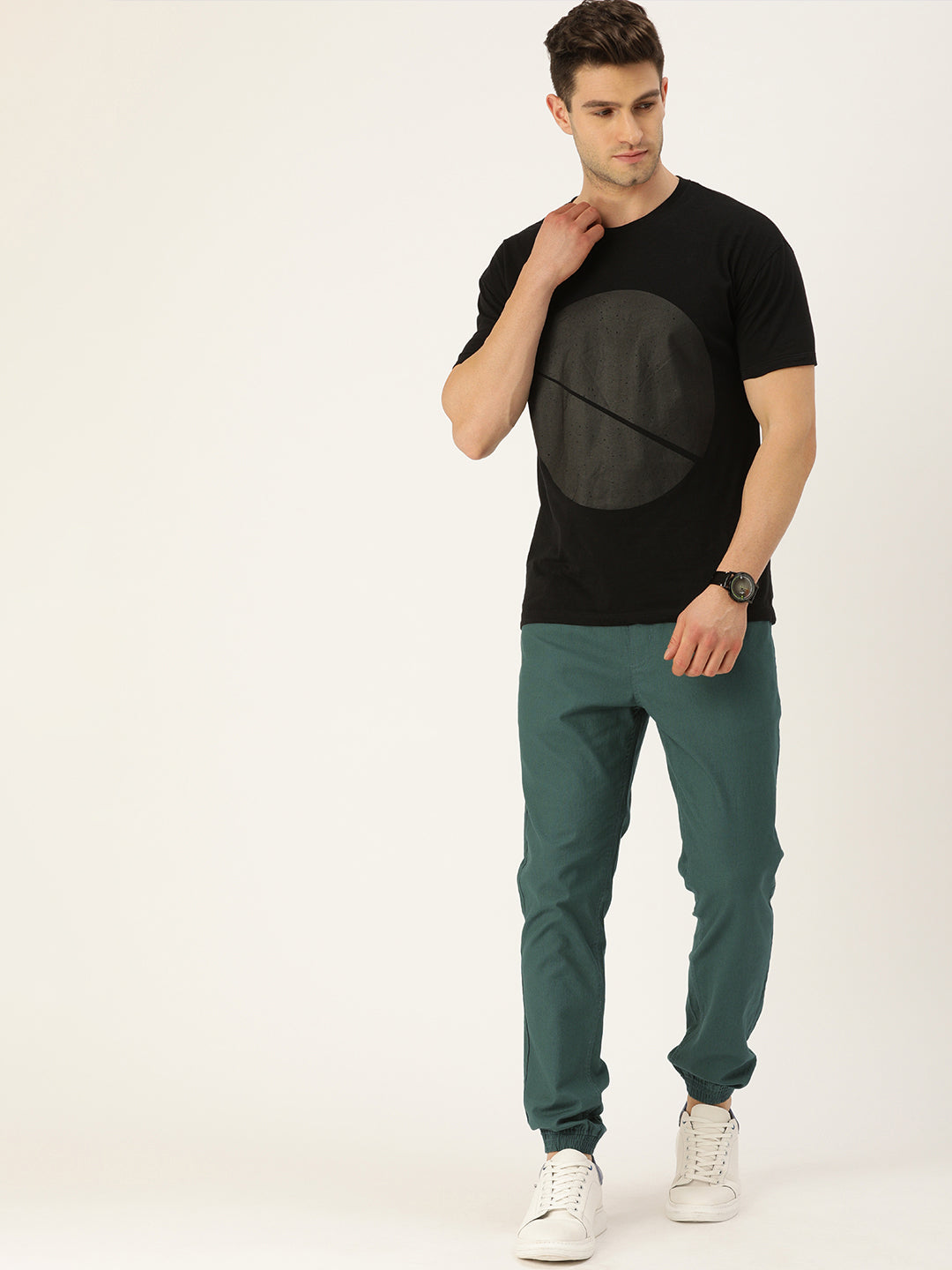 Men Dark Green Slim Fit Solid Casual Jogger