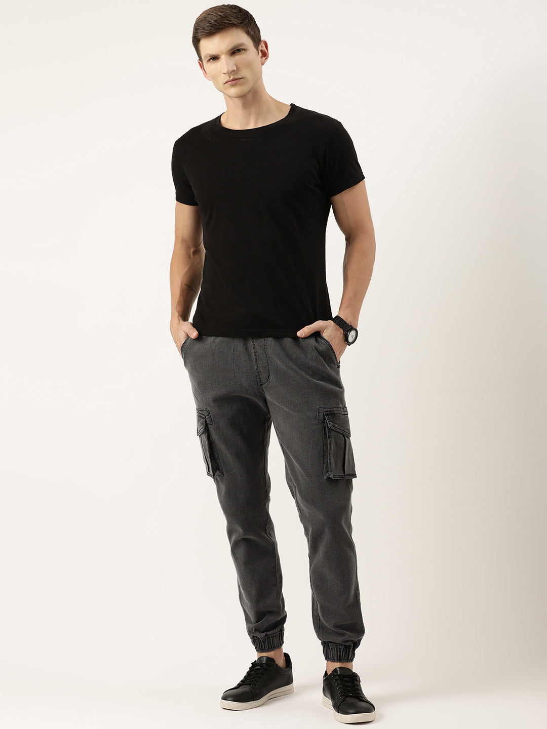 Men Grey Regular Fit Solid Cargo Jogger Jeans