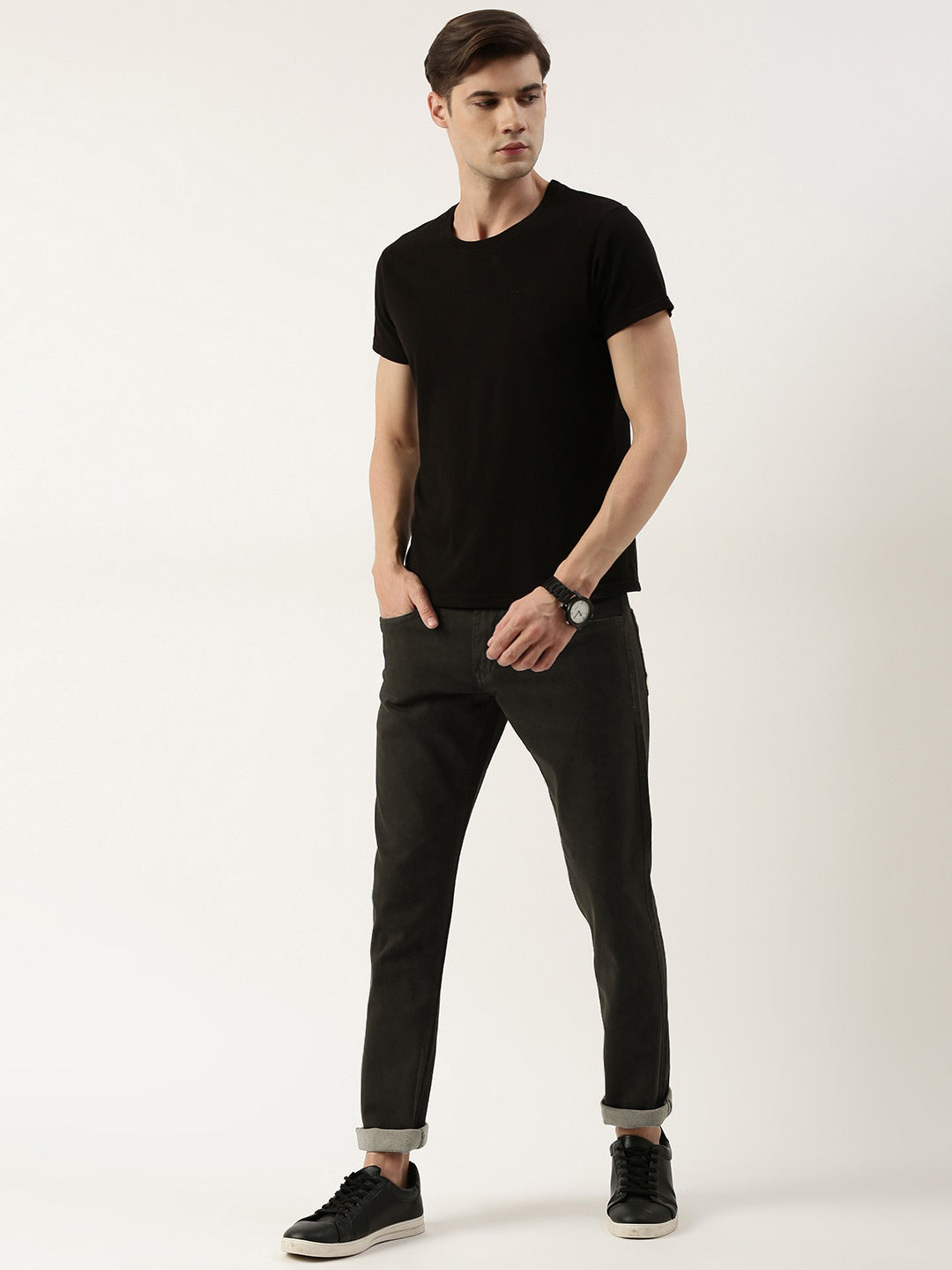 Men Brown Slim Fit Solid Jeans