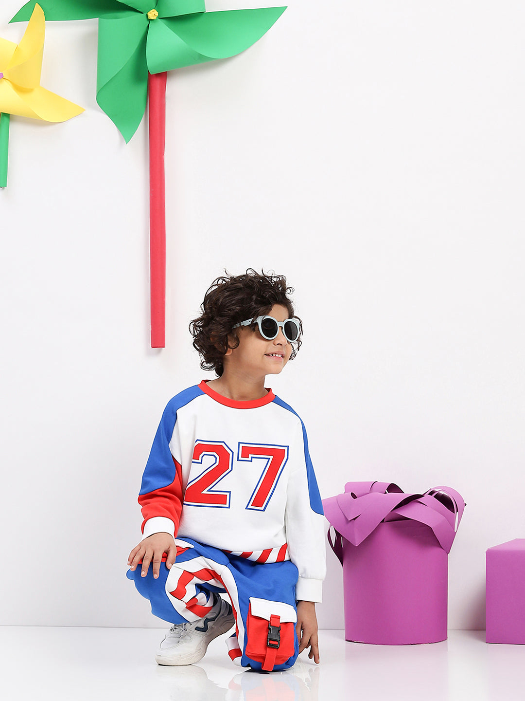 Boys' "27" Graphic Sports Tracksuit with Utility Pockets - Bold & Functional Two-Piece Set