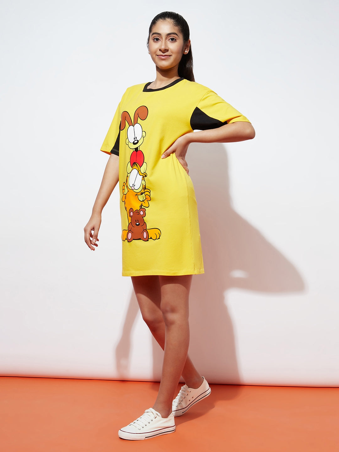 Teen Girls Big Garfield Print Dress