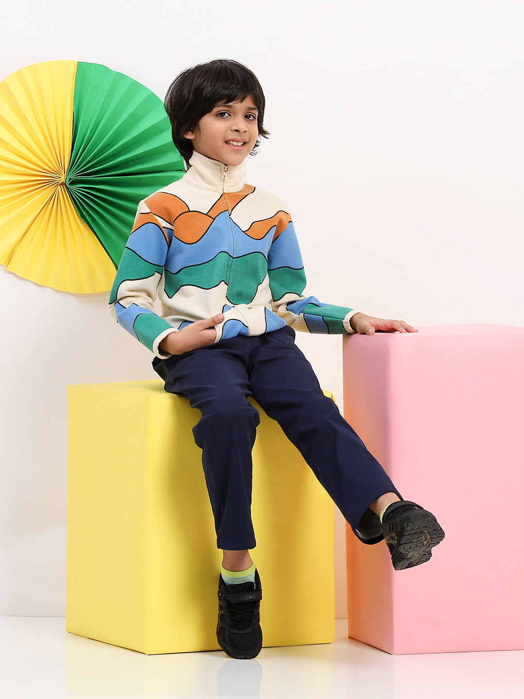 Boys' Colorful Abstract Print Zip-Up Jacket - Cozy & Stylish Layer