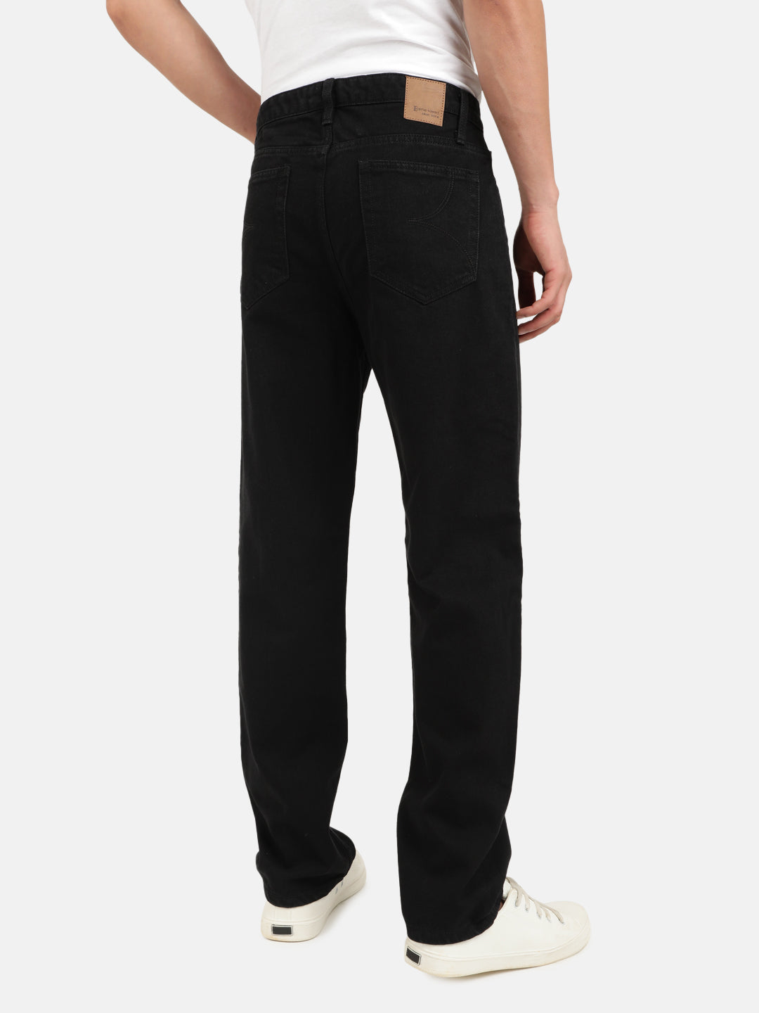 Men Black Relaxed Fit Solid Jeans