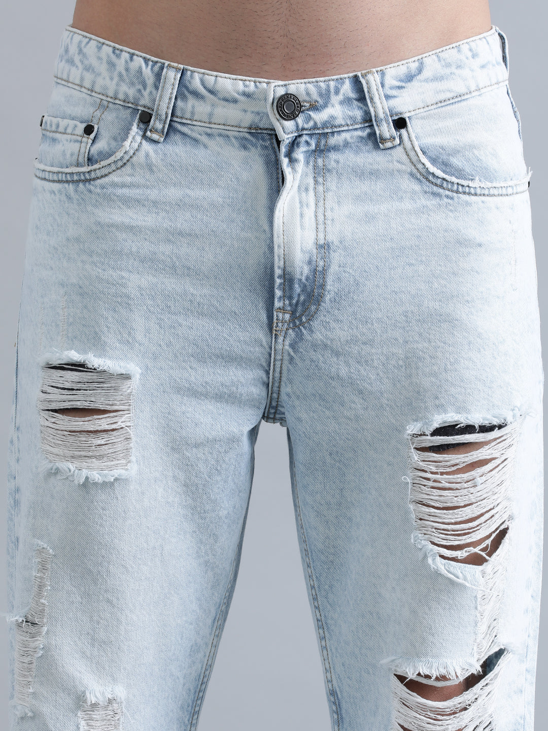 Men Light Blue Relaxed Fit Solid Highly Distressed Jeans