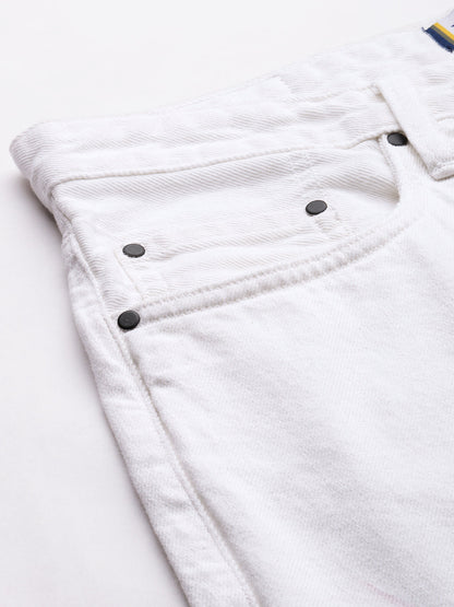 Men White Relaxed Fit Solid Jeans