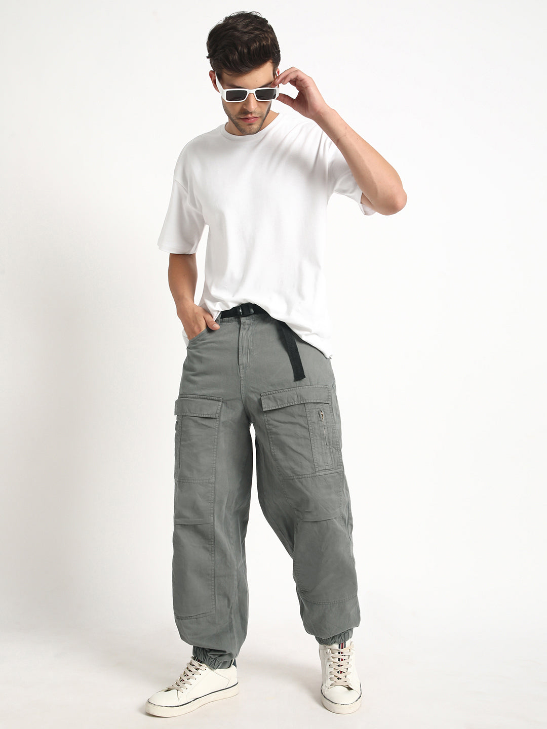 Loose Balloon Fit Solid Cargo Joggers with Belt