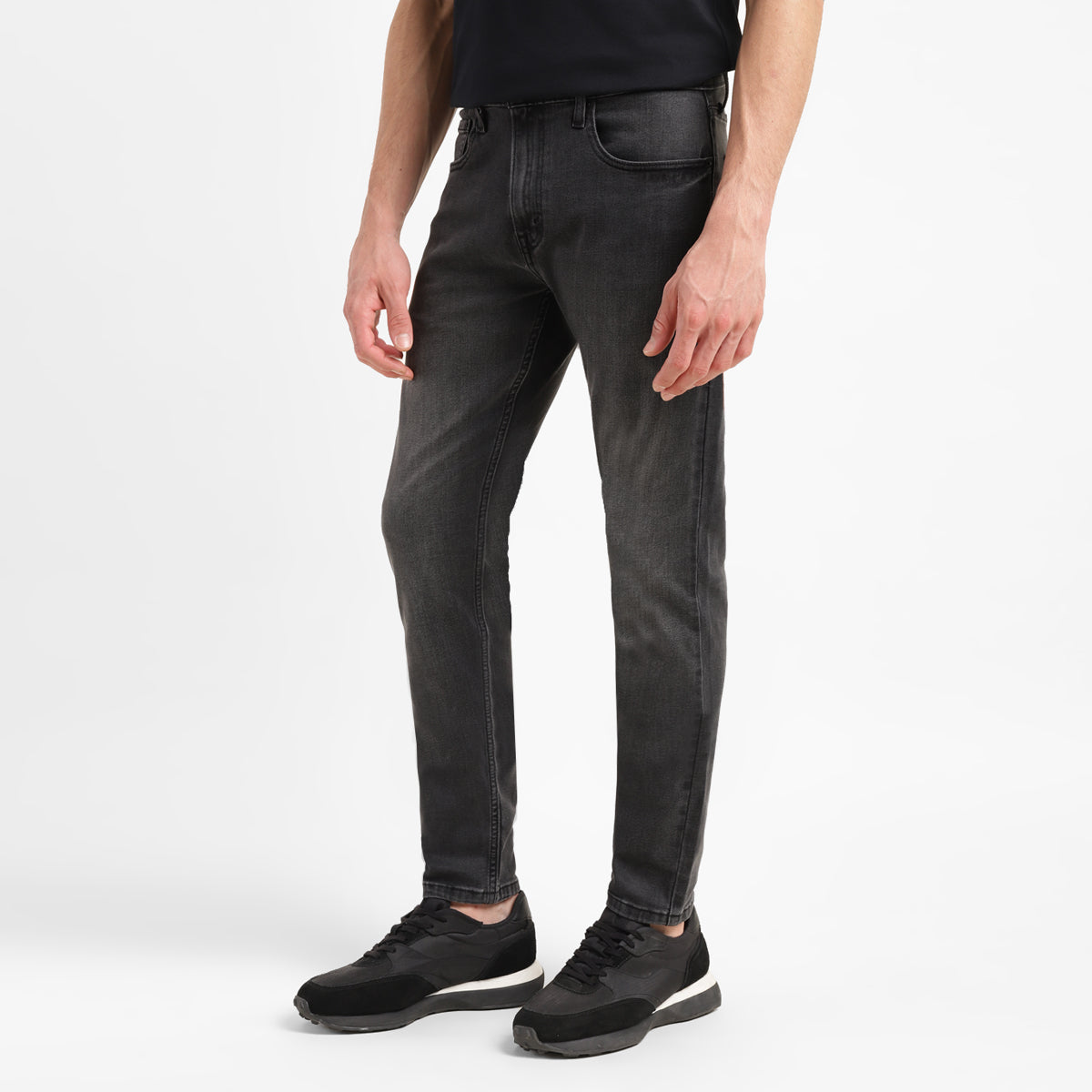 Men Slim Tapered Fit Jeans