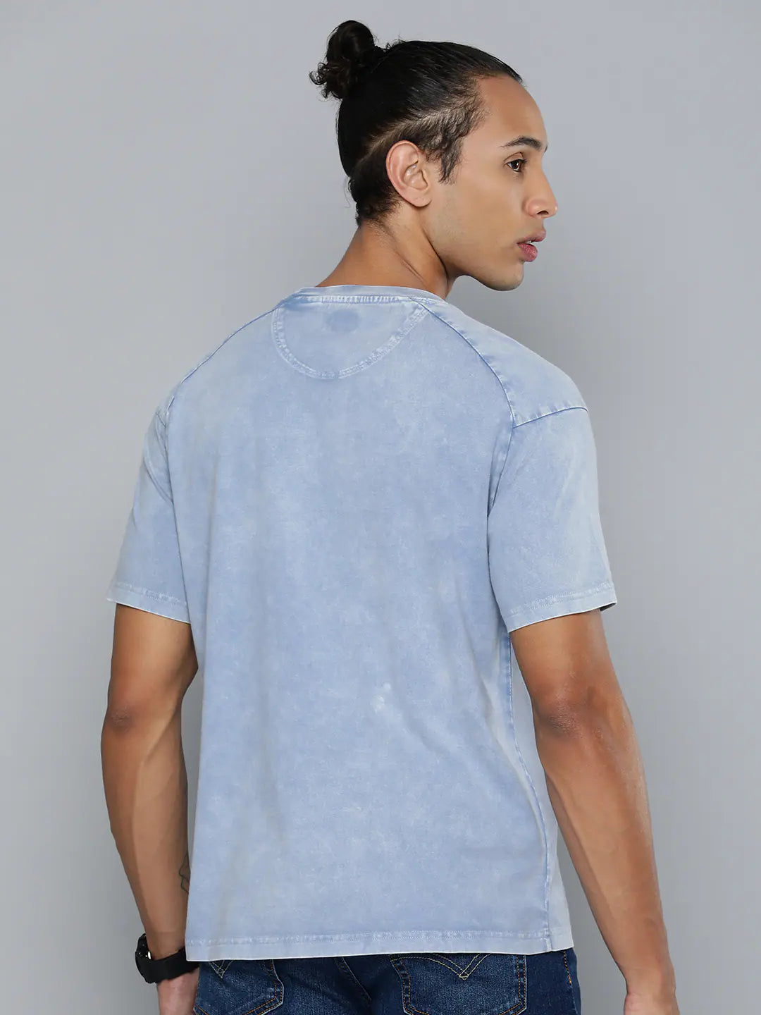 Men's Solid Round Neck T-shirt