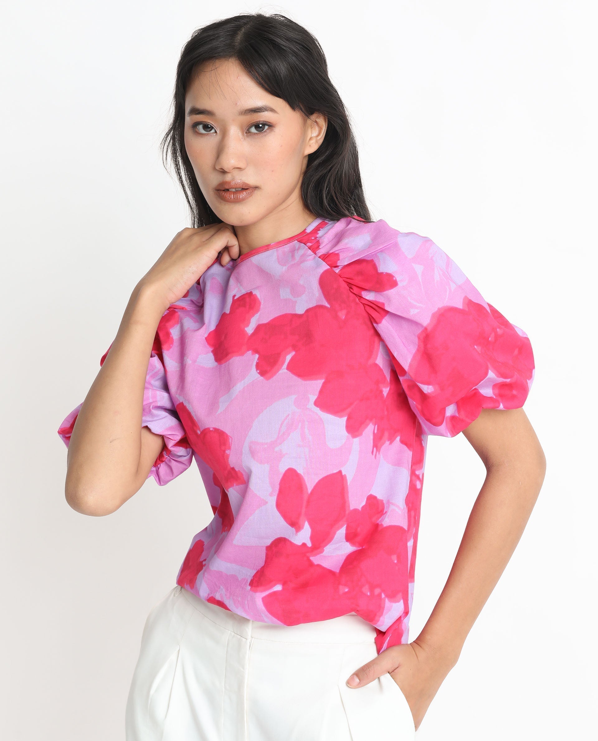 Rareism Women Alpen Light Purple Cotton Fabric Short Sleeves Button Closure Round Neck Puff Sleeve Relaxed Fit Floral Print Top