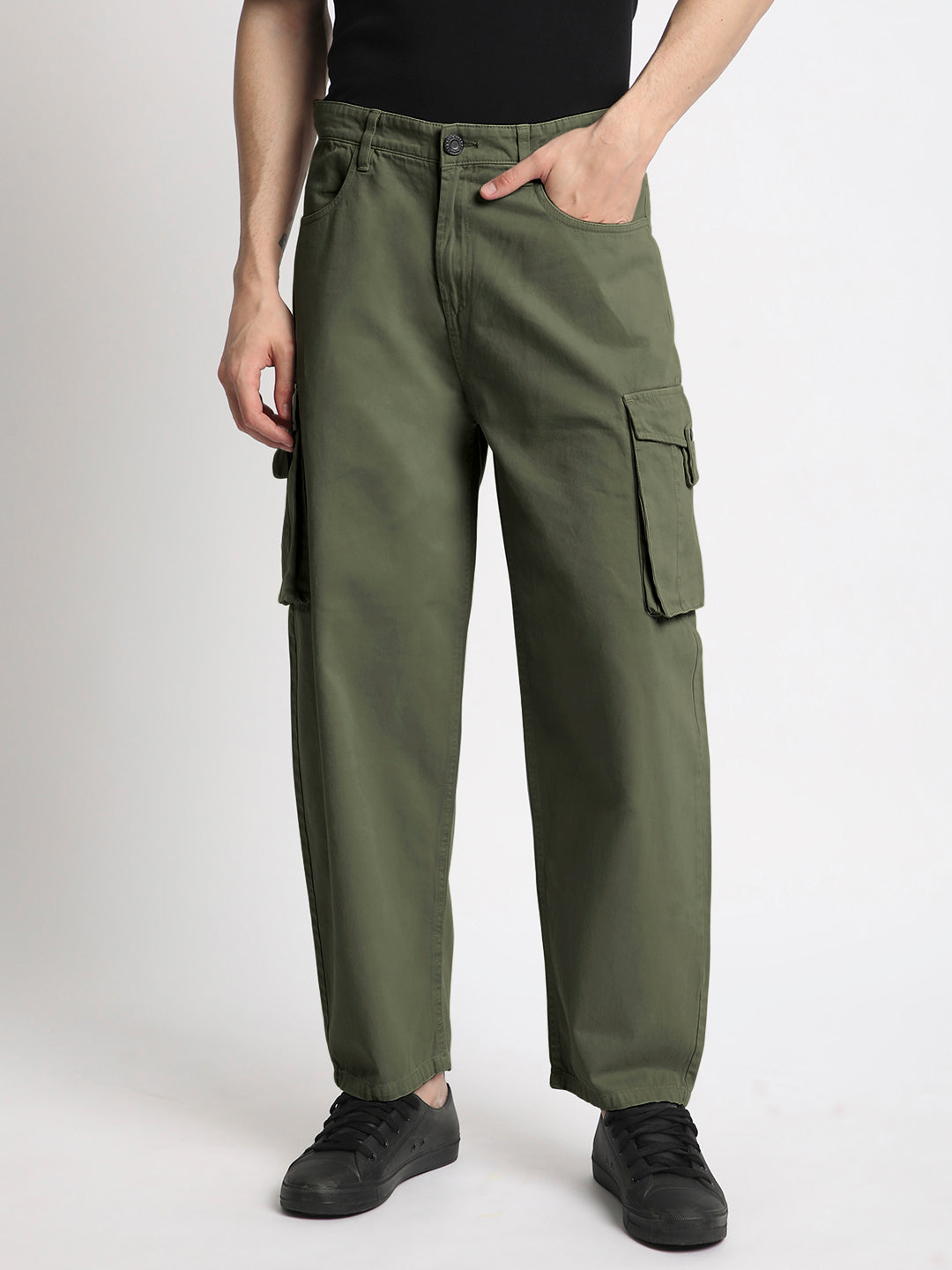 MEN-BAGGY-FIT-CARGO-TROUSERS