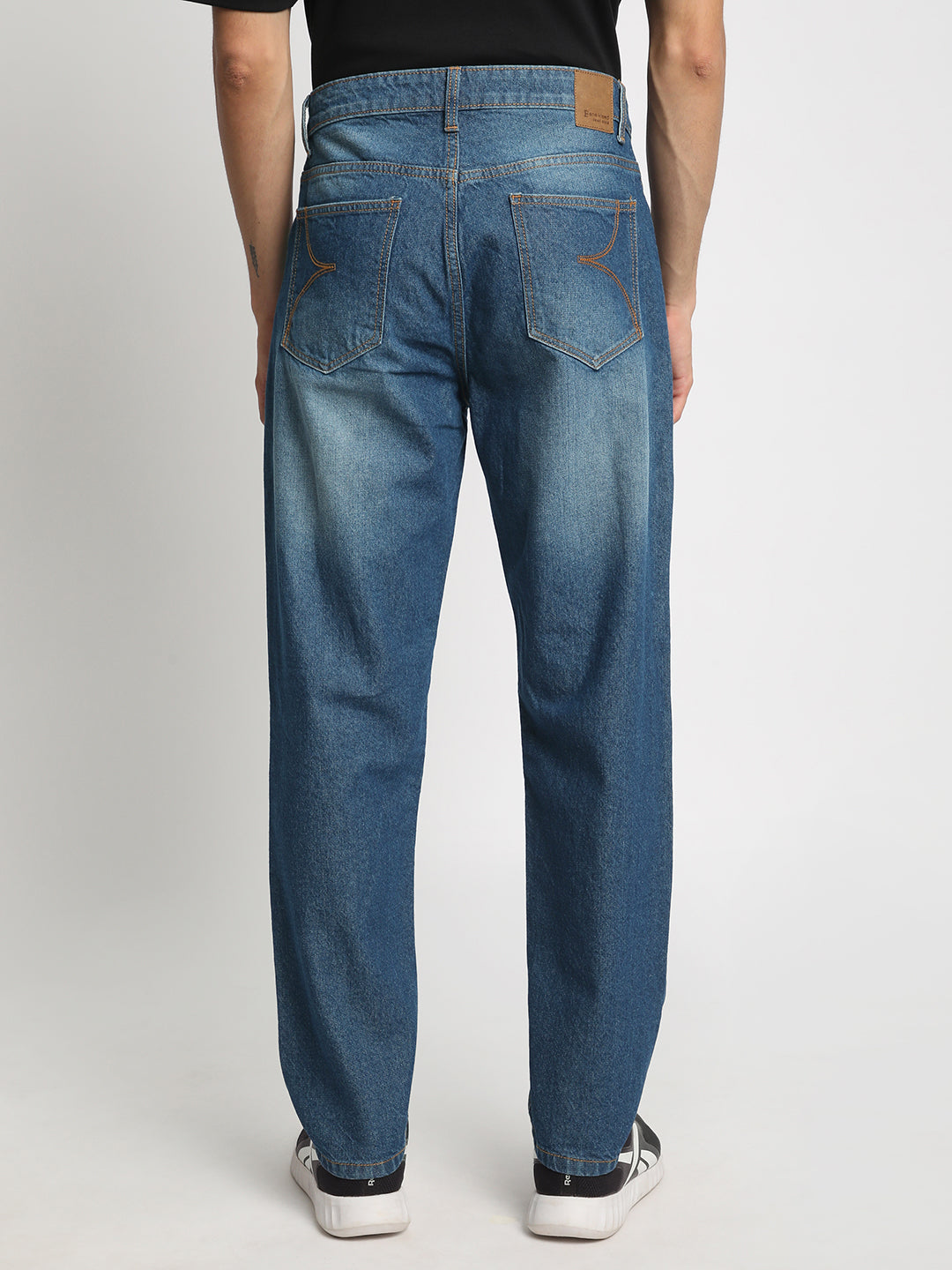 Men Mid Blue Straight Fit Solid Jeans