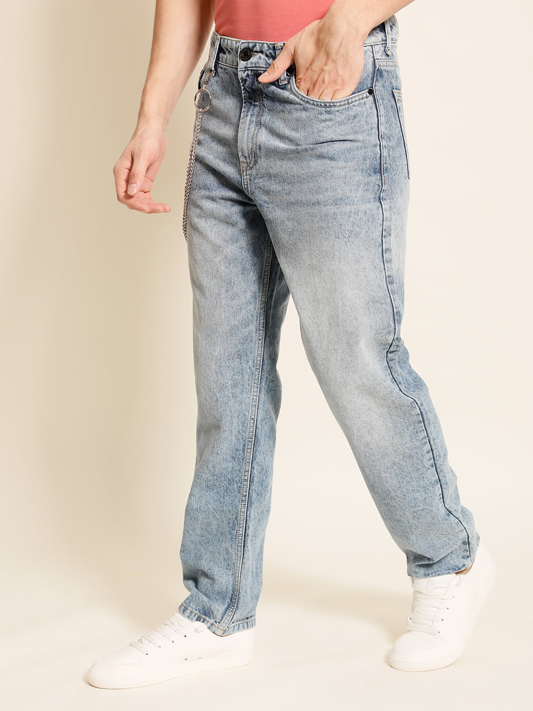 Men Blue Relaxed Fit Solid Jeans With 3 Layer Chain