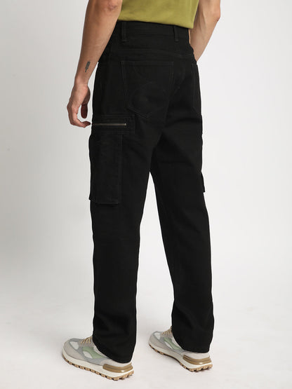 Men Black Straight Fit Solid Cargo Jeans with Zipper Pockets