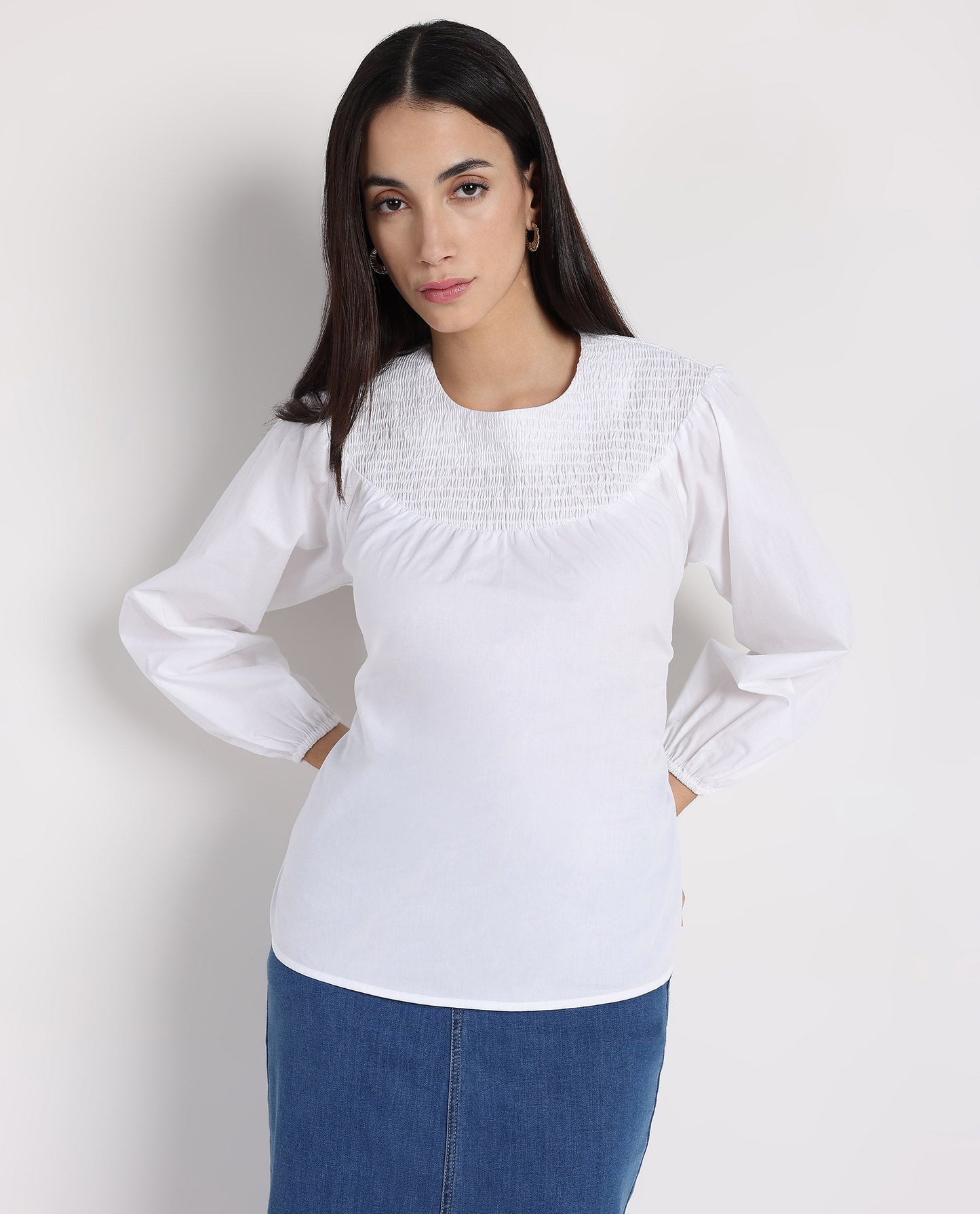 Rareism Women Cassius White Plain Top