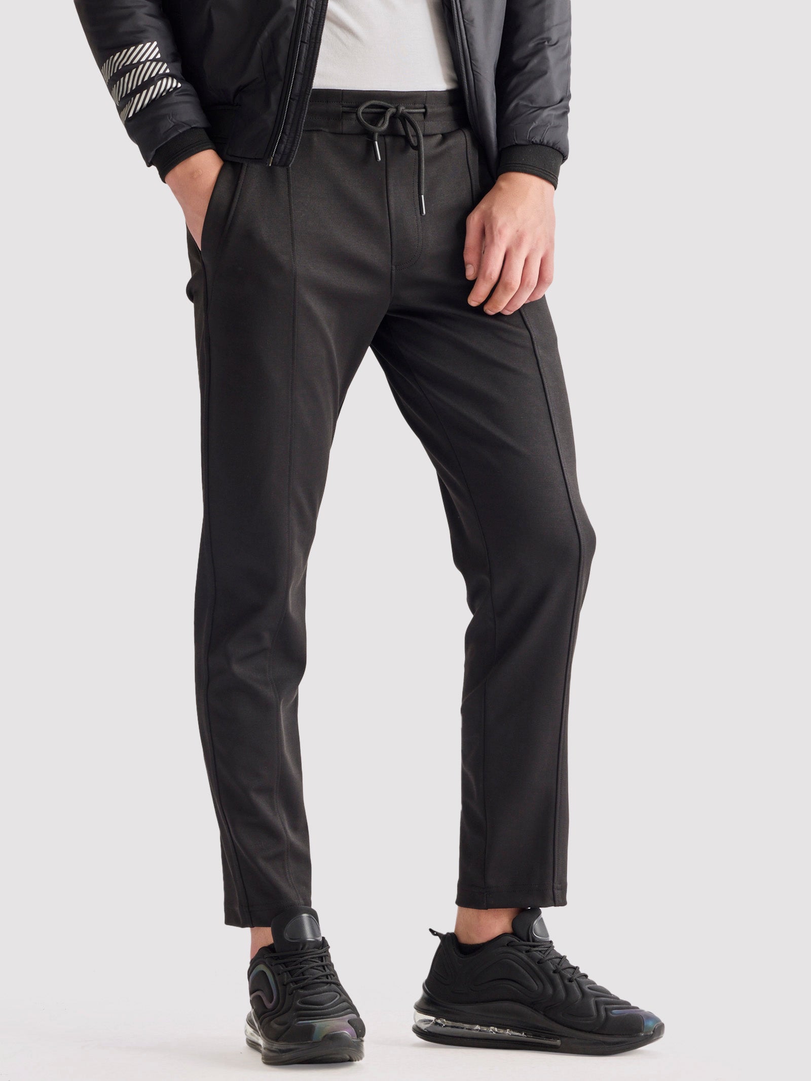 Black 4-Way Stretch Travel Pant