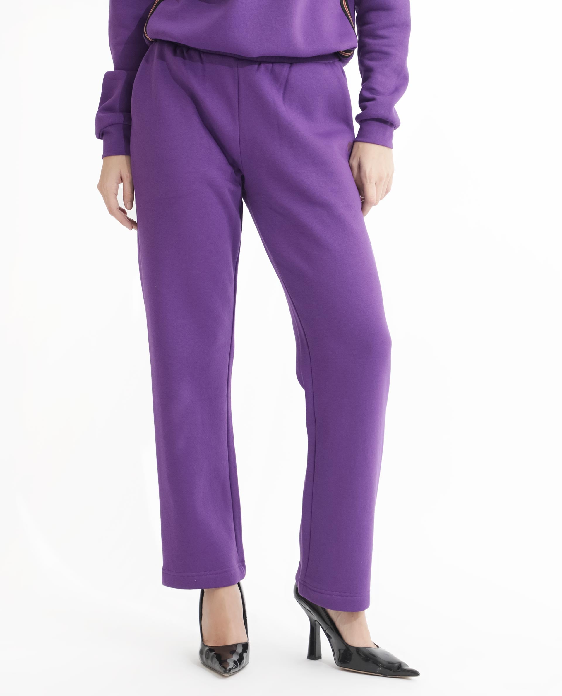 Rareism Articale Women Fronk Purple Poly Cotton Fabric Tailored Fit Plain Ankle Length Track Pant