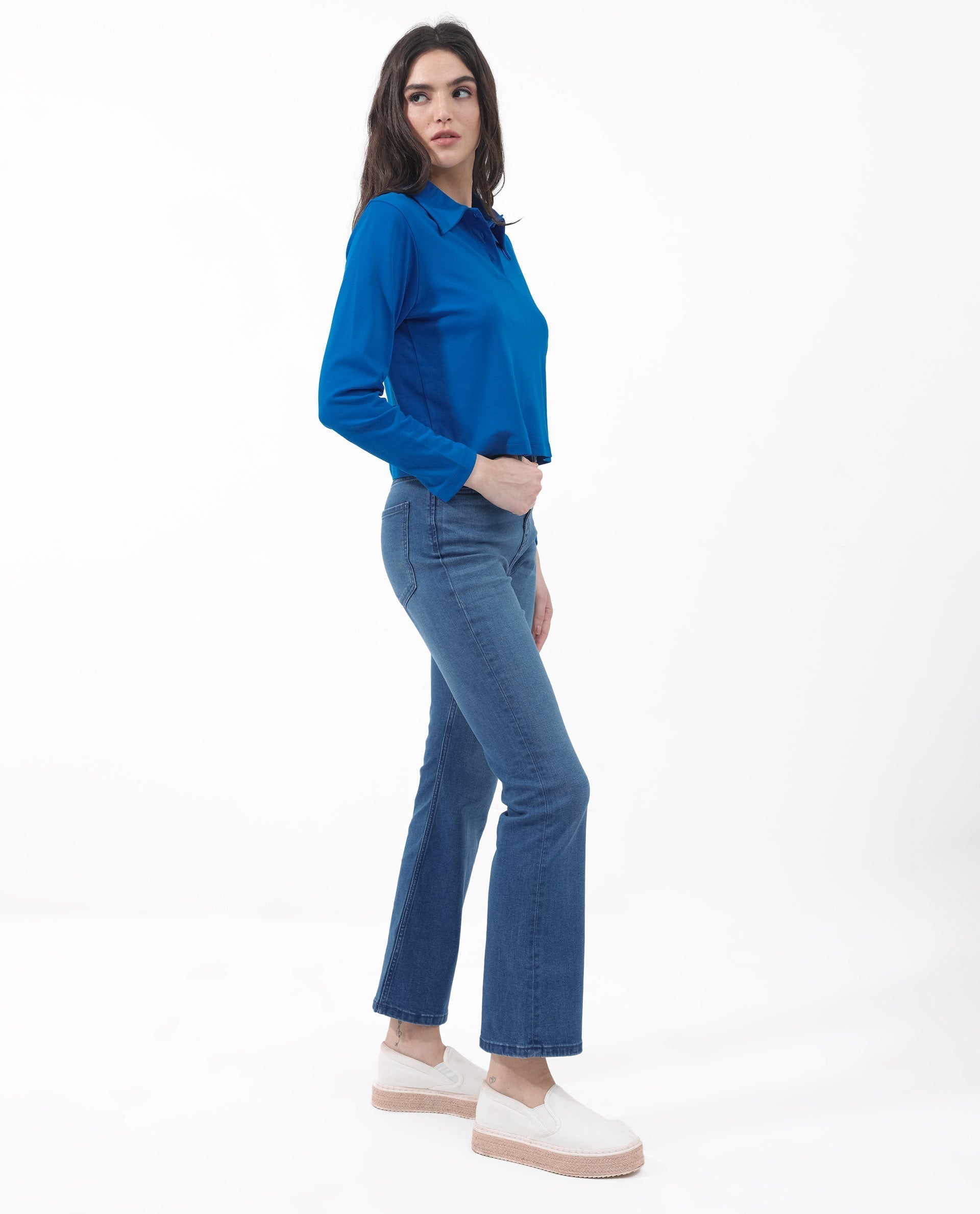 Rareism Women Gojo Blue Cotton Fabric Full Sleeve Collared Neck Button Closure Solid Regular Fit Top