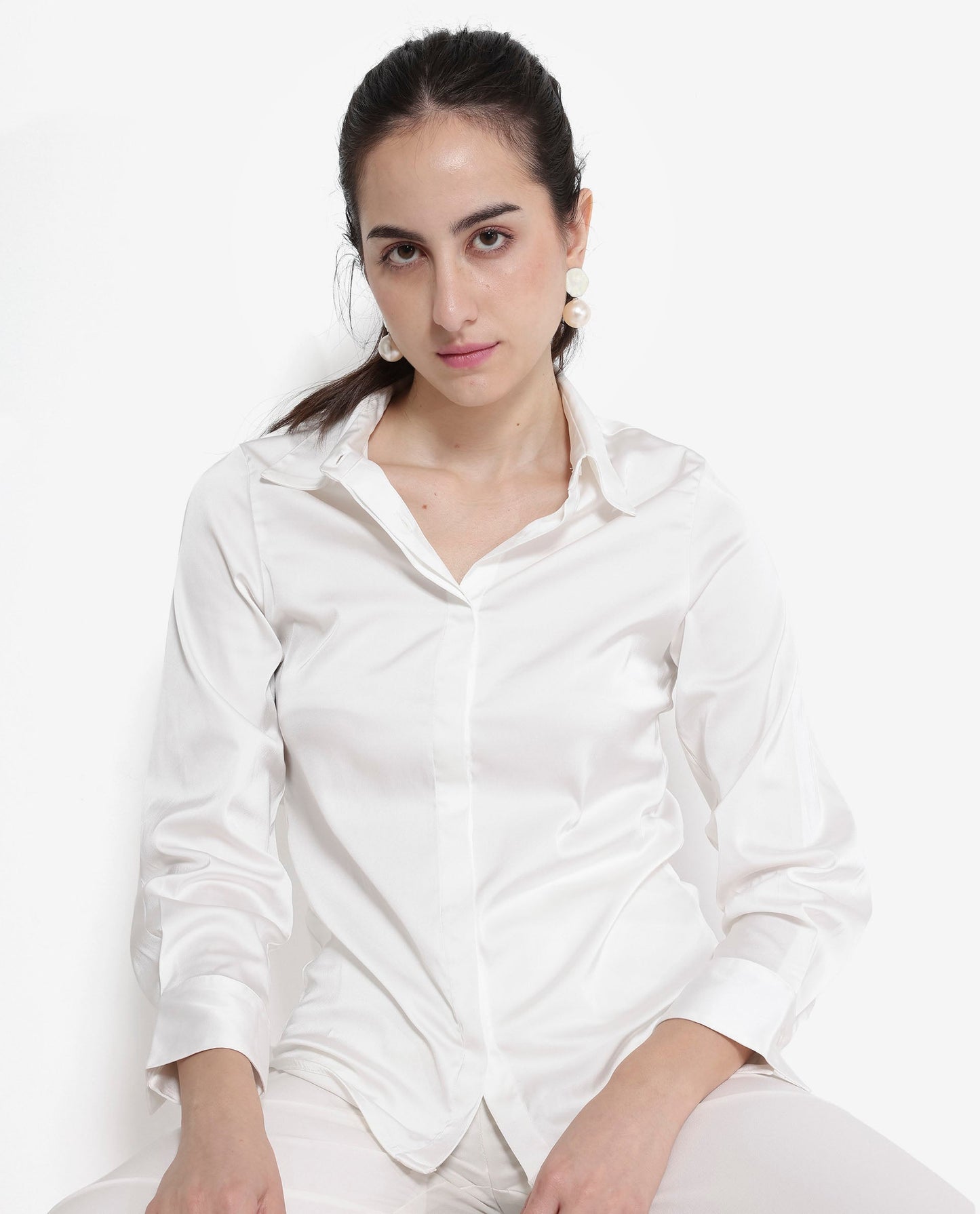 Rareism Women Haipe White Cuffed Sleeve Regular Collar Plain Shirt